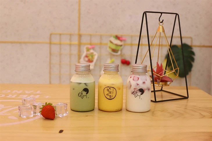 Plastic Round Juice Bottle Water Bottle