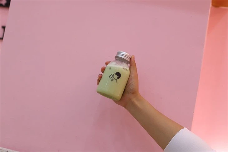 Plastic Round Juice Bottle Water Bottle
