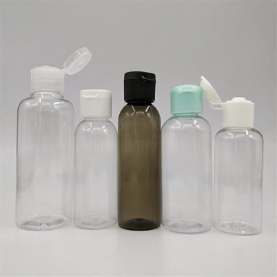 Pet kecil memeras botol sekali pakai dengan tutup flip untuk sampo